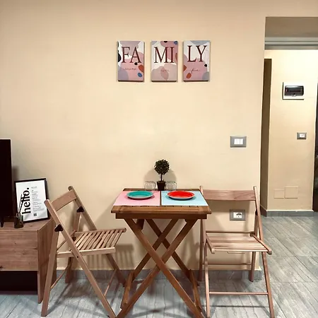 Urban In Blloku טיראנה