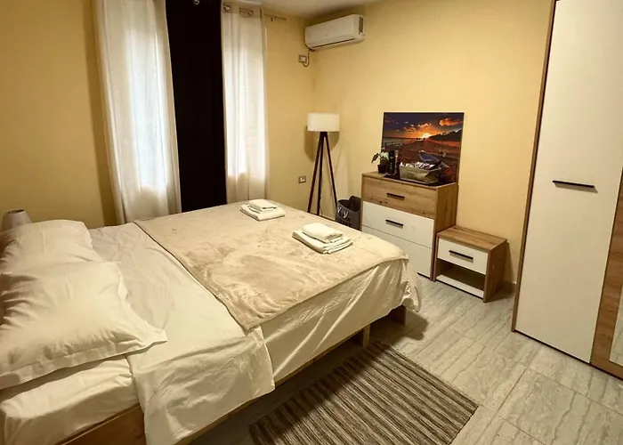 아파트 Urban In Blloku 티라나